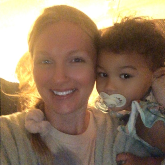 Meet your Posher, Jessica - Picture 4 of 4